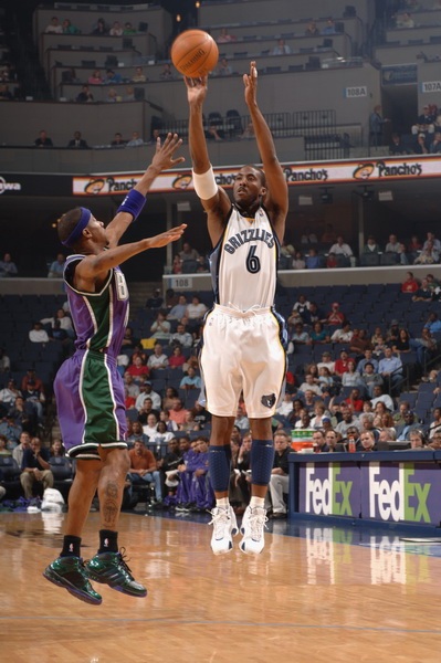 表现与热刺 表现与热刺